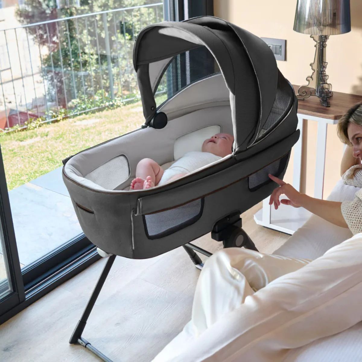 Inglesina Aptica Stroller & Bassinet + Stand - Pashmina Beige - Bassinet Approved for Overnight Sleep
